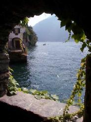 Xtrallusion photo gallery of Italy. Photos, pictures, images and photographs of the Italian Rivieras, the Italian Lakes, the Italian Alps, the Cinque Terre, the Amalfi coast and some of the most beautiful corners of Italy. Plus photos of Italian cities such as Pisa, Milan, Genoa and Rome.